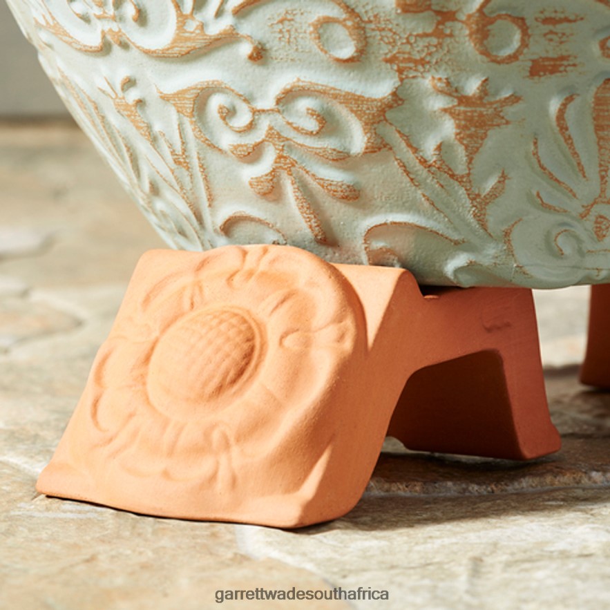 Garden Garrett Wade Tudor Rose Terracotta Pot Feet LP88ZX168 - Garrett Wade Chisels