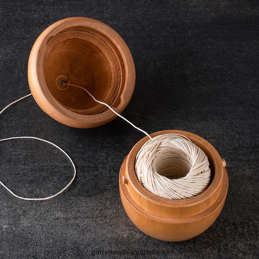 Garden Garrett Wade Wooden Acorn-Shaped Twine Holder LP88ZX130 - Garrett Wade Garden Tools