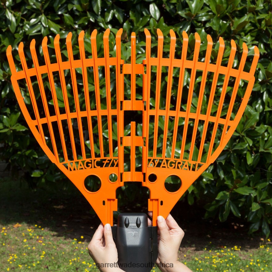 Garden Garrett Wade Italian Leaf Grabber Rake LP88ZX206 - Garrett Wade Knives