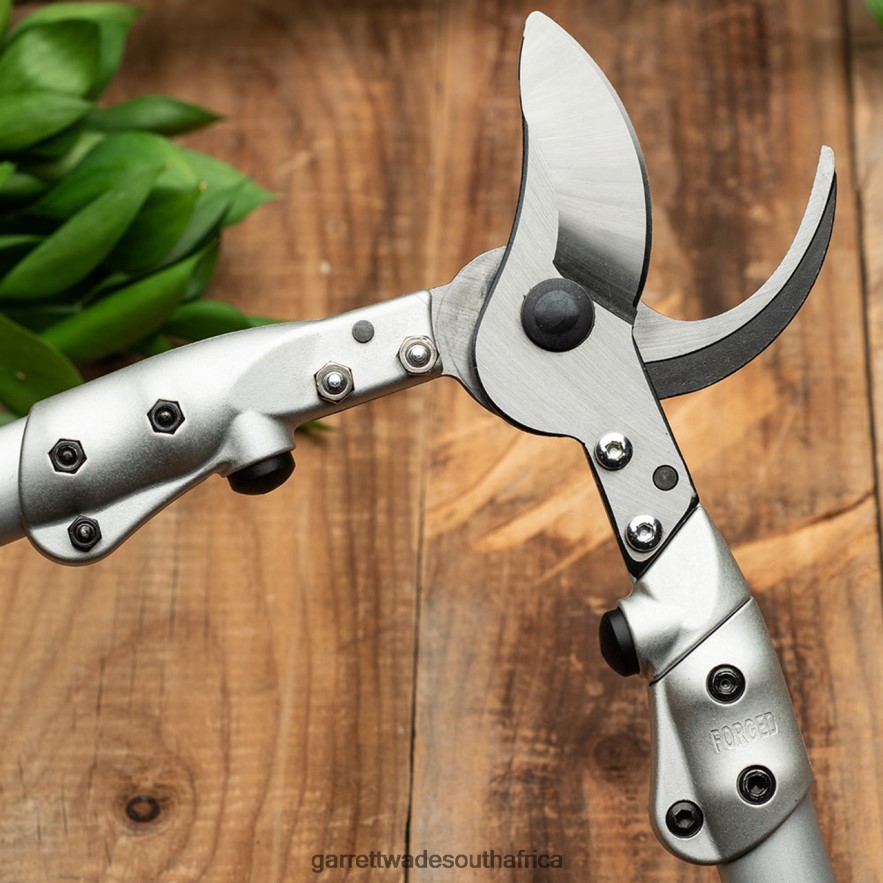 Garden Garrett Wade Forged Steel Bypass Loppers LP88ZX32 - Garrett Wade Knives