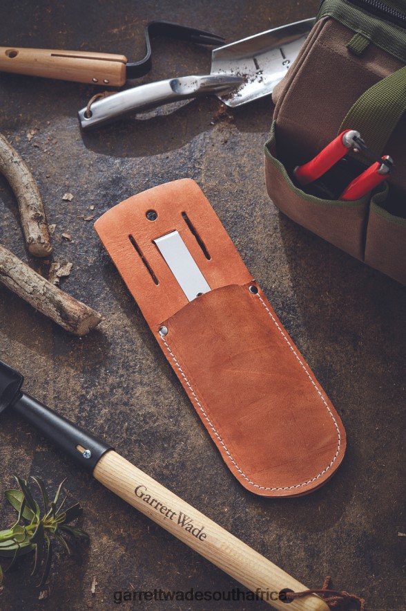 Garden Garrett Wade Leather Sheath for Japanese Folding Saw LP88ZX58 - Garrett Wade Garden Tools