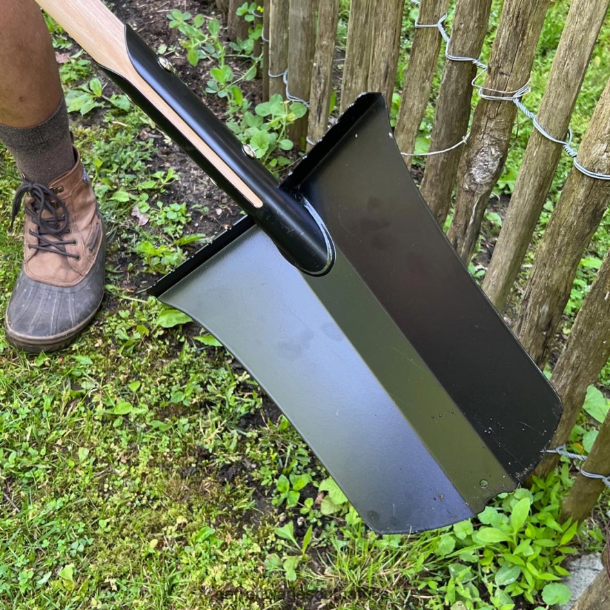 Garden Garrett Wade Ergonomic Garden Shovel LP88ZX116 - Garrett Wade Knives