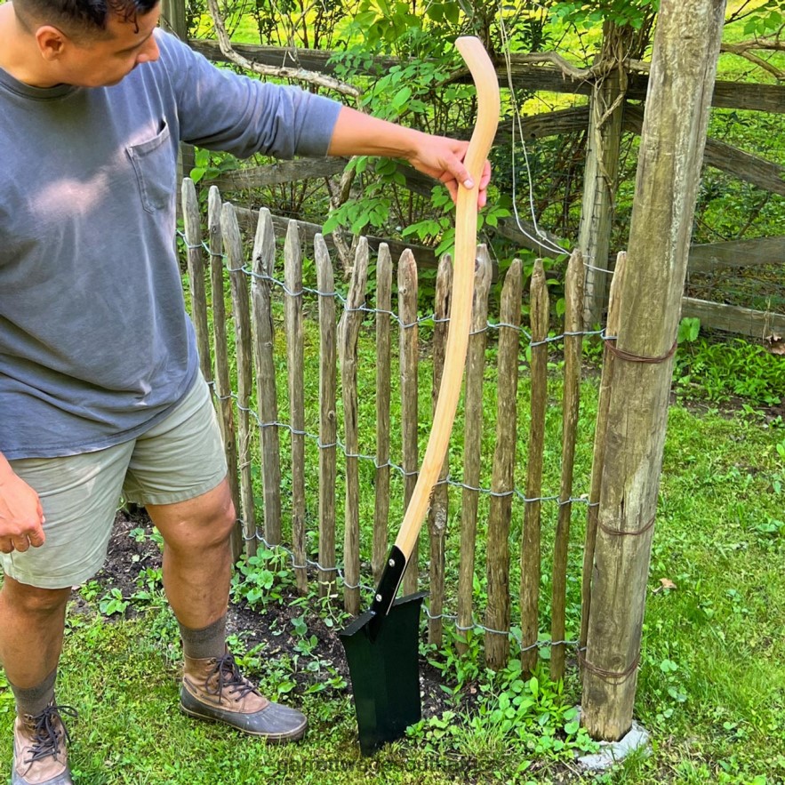 Garden Garrett Wade Ergonomic Garden Shovel LP88ZX116 - Garrett Wade Knives