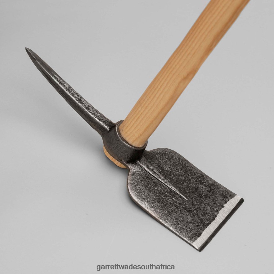 Garden Garrett Wade Pathmaker Pickaxe and Hoe LP88ZX80 - Garrett Wade Knives