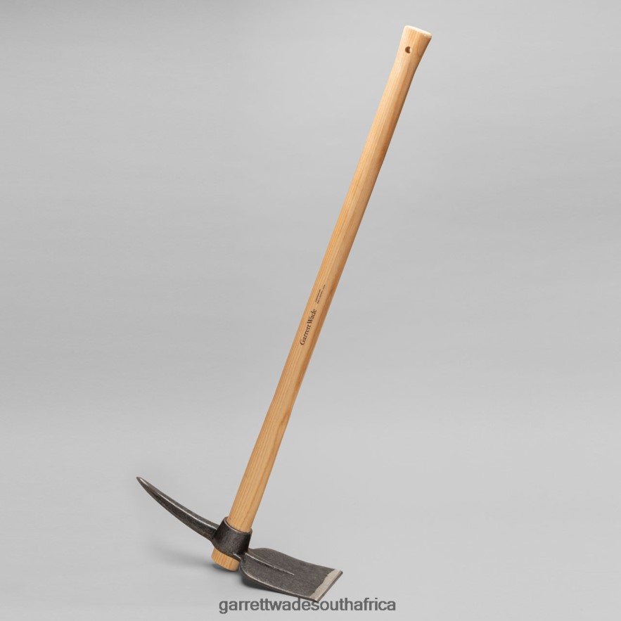 Garden Garrett Wade Pathmaker Pickaxe and Hoe LP88ZX80 - Garrett Wade Knives