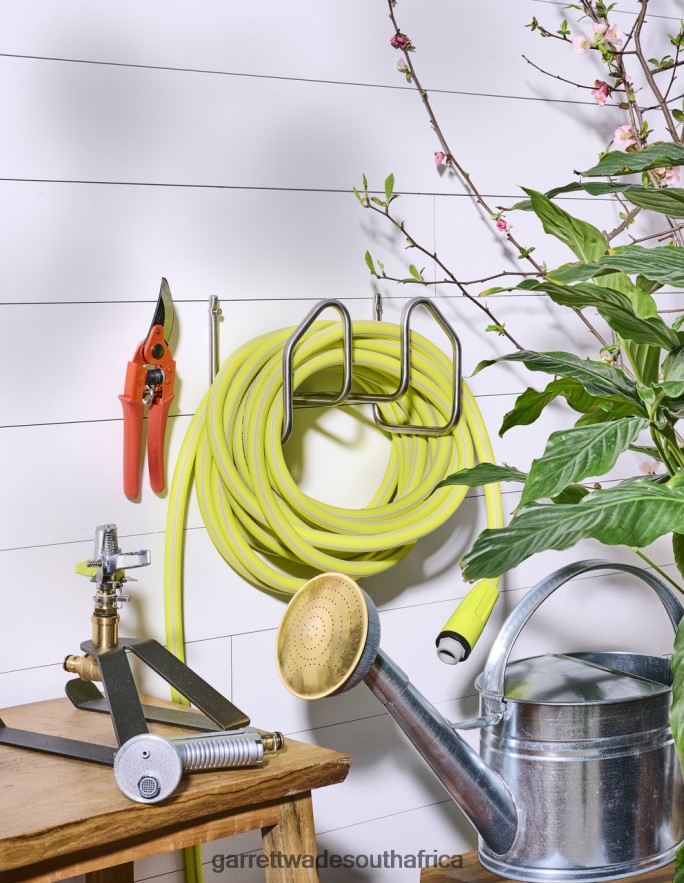 Garden Garrett Wade Italian-Made Wide-Area Sprinkler with Metal Sled LP88ZX227 - Garrett Wade Knives