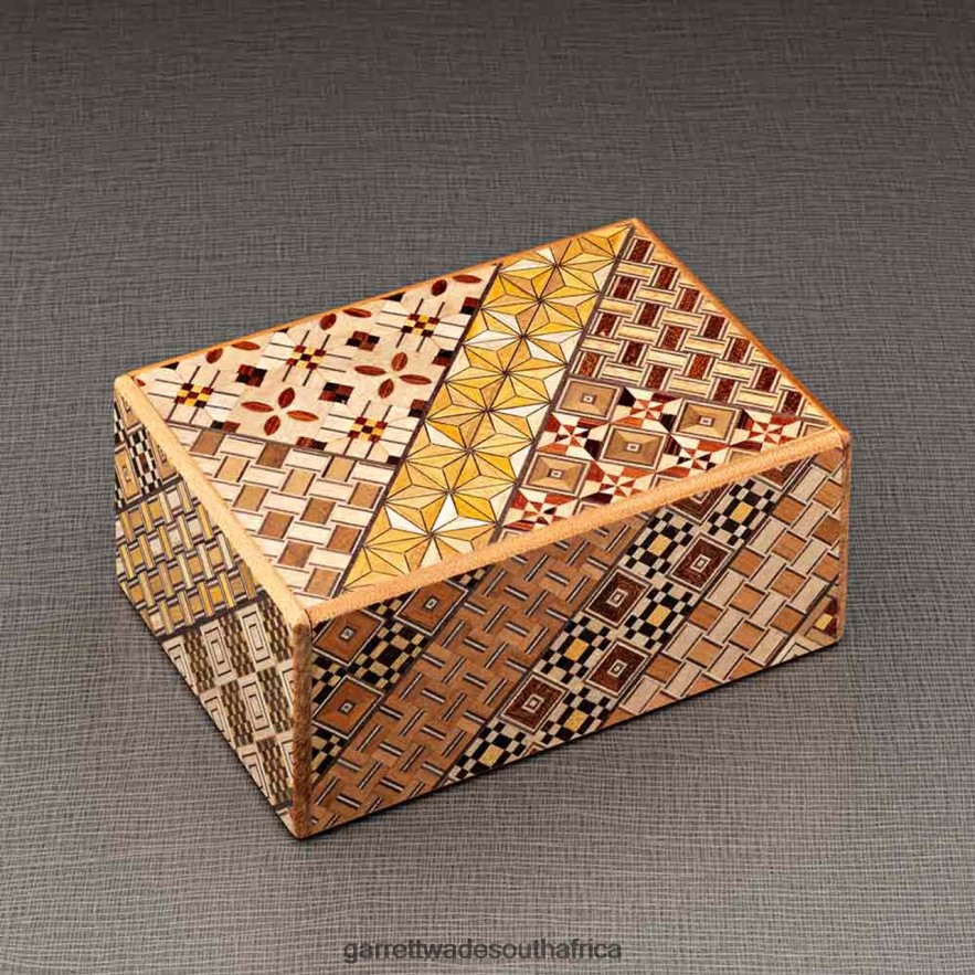 Home & Kitchen Garrett Wade Large Japanese Trick Box (4-Way) LP88ZX960 - Garrett Wade Chisels