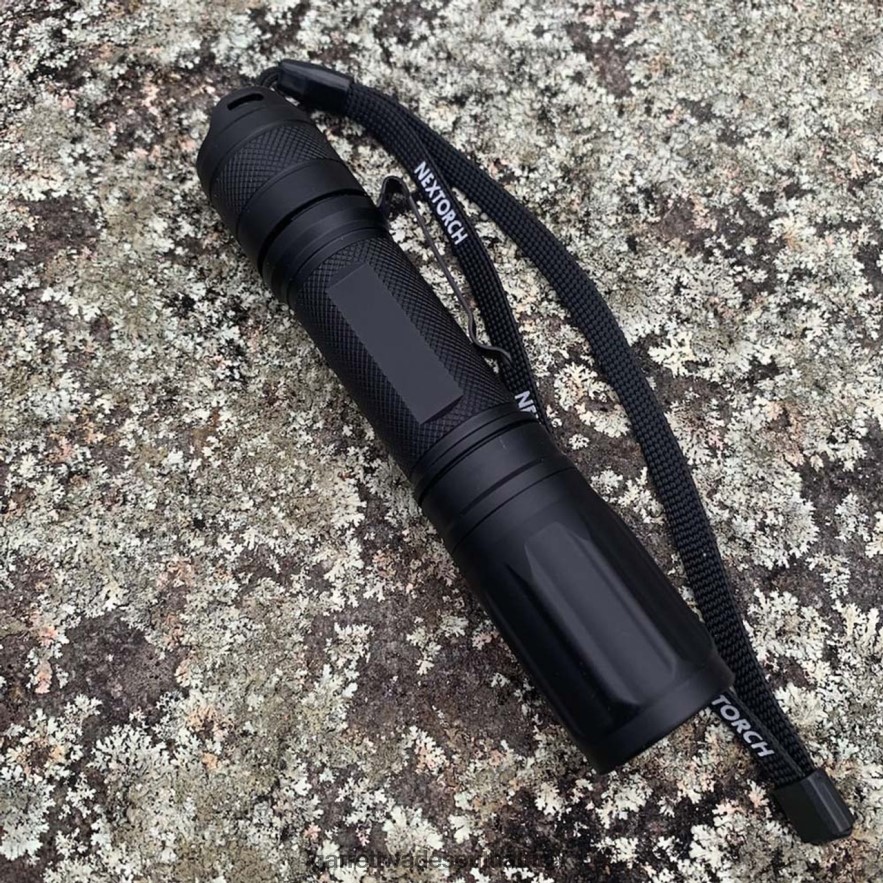 Outdoor Garrett Wade Rechargeable High-Tech 1400 Lumen Flashlight LP88ZX341 - Garrett Wade Knives