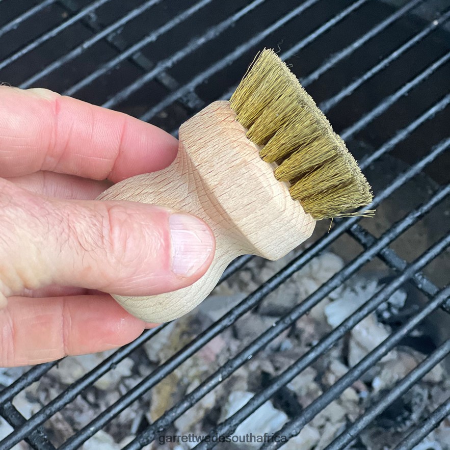 Outdoor Garrett Wade Tough and Safe Brass BBQ Grill Cleaning Brush LP88ZX358 - Garrett Wade Garden Tools