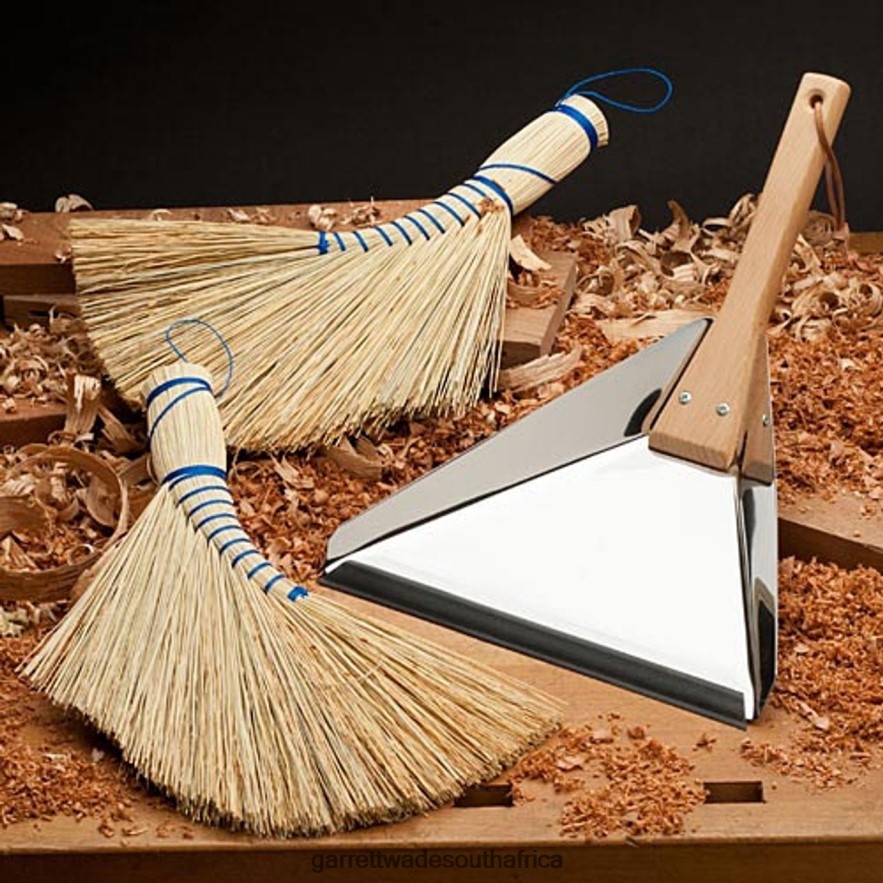 Workshop Garrett Wade Whisk Broom & Dust Pan LP88ZX497 - Garrett Wade Knives