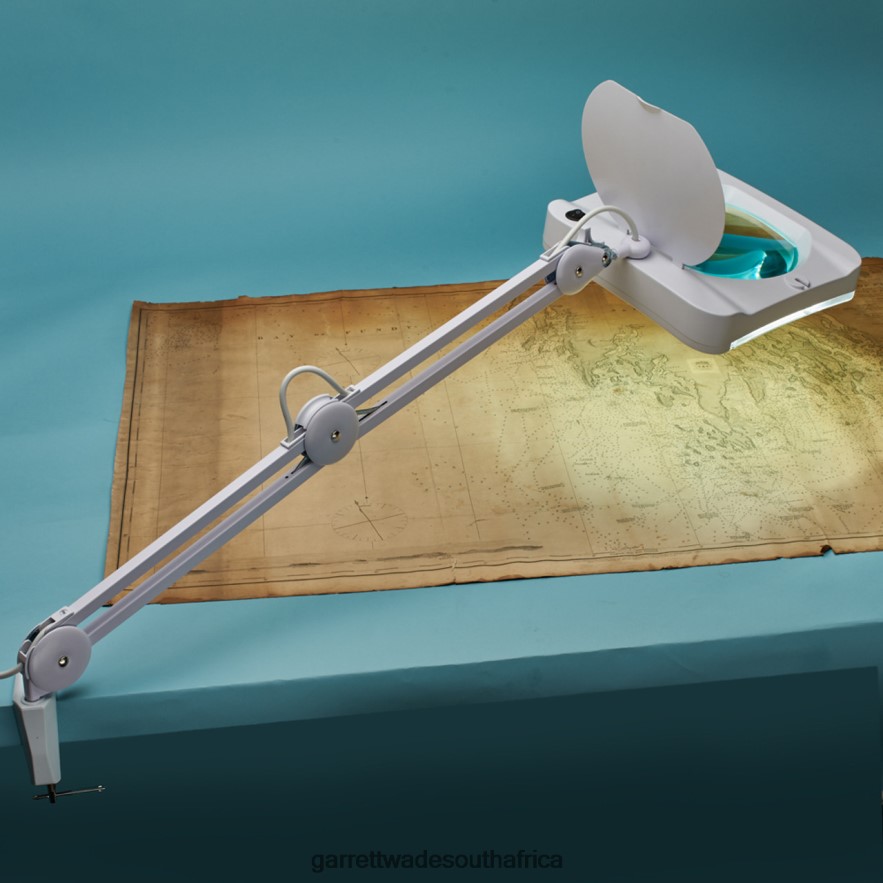 Workshop Garrett Wade Pro Quality Magnifying Desk Lamp LP88ZX533 - Garrett Wade Knives