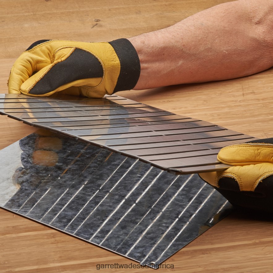 Workshop Garrett Wade Magnetic Panel Tool Holder LP88ZX452 - Garrett Wade Knives