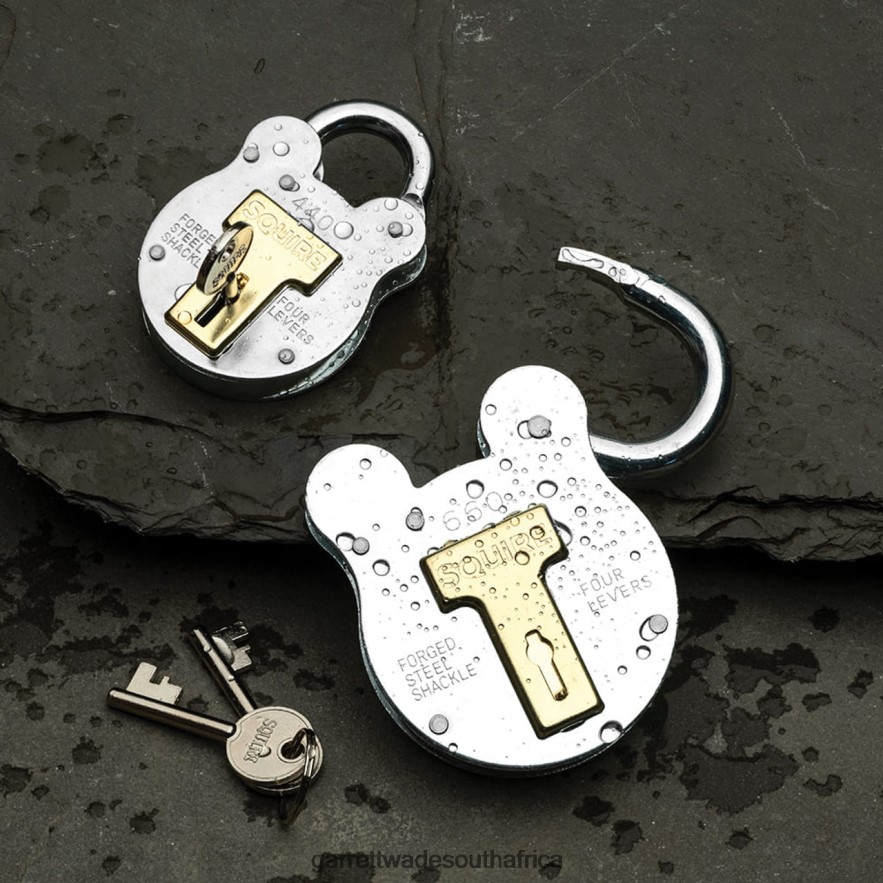 Workshop Garrett Wade UK-Made Outdoor 4-Lever Lock Large LP88ZX460 - Garrett Wade Garden Tools